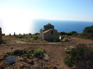 Trekking - chiesa a Marettimo